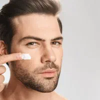 فیشال پاکسازی پوست آقایان فیشیال تخصصی کلینیک قم|خدمات آرایشگری و زیبایی|قم, صدوق|دیوار