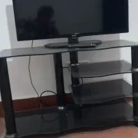 میزتلوزیون و تلوزیون ۳۲اینج ال جی