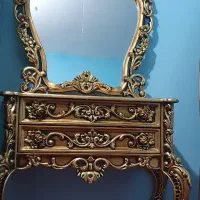 آینه کنسول و پاتختی