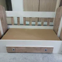 تخت کودک|تخت و صندلی بچه|اسلام‌شهر, شهرک واوان|دیوار