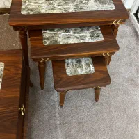 فروش جلو مبلی و میز عسلی خیلی خیلی سالم و تمیز