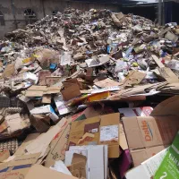 ضایعات کارتن و کتاب