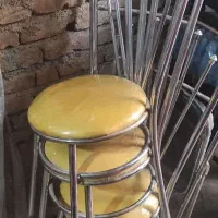 صندلی فلزی