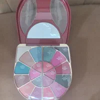 پنکک وسایه