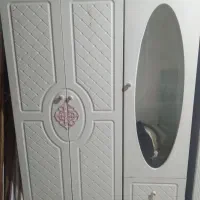 کمد لباسی