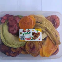 میوه خشک و حبه میوه های طبیعی بدون افزودنی