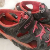 لباس و کفش بچگانه مارک|کفش و لباس بچه|کاشمر, |دیوار