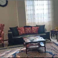 مبل هفت نفره و میز جلو مبلی و ۳ عدد عسلی