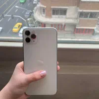 گوشی ایفون ۱۱پرومکس ۲۵۶ درحدنو بدون بازشدگی