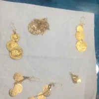 فروش مقداری طلا یک جا