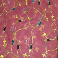 چادر دوخته نگینی