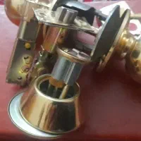 دستگیره درب