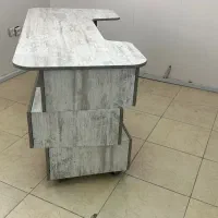 فروش میز ناخن تاشو و مبل|آرایشگاه و سالنهای زیبایی|شیراز, معالیآباد|دیوار