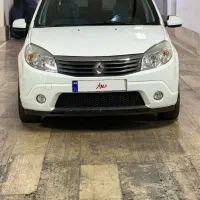 رنوساندر‌و اتومات سال ۹۵ بی رنگ