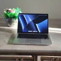 مک‌بوک پرو 2020 فوق‌العاده تمیز