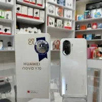 Y70/128gig ram4 بازنشده