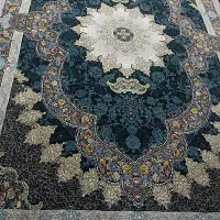 دوتا فرش 700شانه یه 6یه 12دوتاش 20میلیون