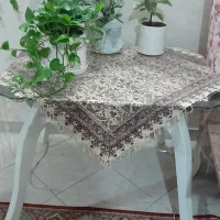 میز سفید زیبا