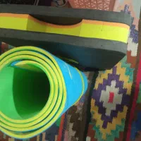 مت یوگا و تاتامی ورزشی