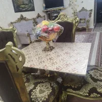 فروش فوری میز ناهارخوری ۴نفره و۸نفره