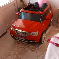 ماشین شارژی چهار موتوره در حد نو