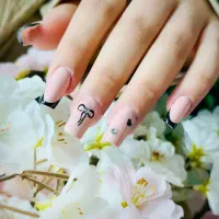 کاشت تخصصی ناخن با 20درصد تخفیف