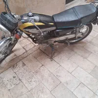 موتور سیکلت مدل۸۱تکتاز