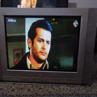 تلویزیون 29 ال جی، شمعدانی برنجی، کنسول