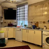 کابینت همراه با هود و سینک و گاز