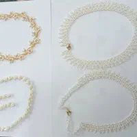 بافنده گردنبند مروارید