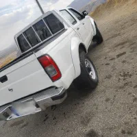 نیسان پیکاپ مدل۹۰ درجه یک