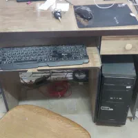 میز کامپیوتر