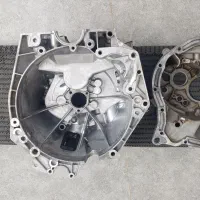 پوسته گیربکس Tu5 سالم به شرط سالمی