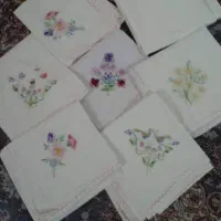 ترمه وپارچه گلدوزی قدیمی