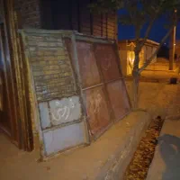 درب آهنی سالم