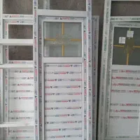 درب پی وی سی کد  M J2