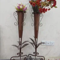 گلدان آهنی