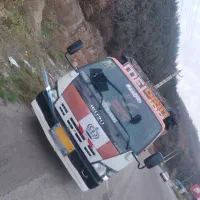 ایسوزو ۶تن ۸۷ موتور ۲سال تعمیر