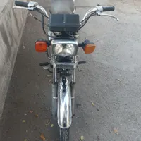 موتور هندا ۷۰ ژاپنی