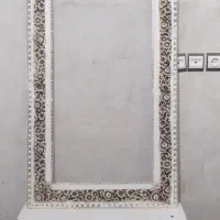 اینه کنسول سلطنتی سفید