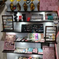 به علت جمع آوری بدلیجات و عینک عمده