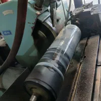 سنگزنی مغناطیس و محور