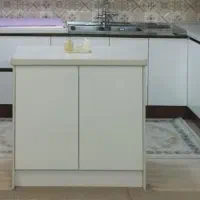 کابینت جزیره و میز