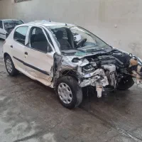 خریدار ماشین تصادفی