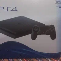 یک دستگاه PS4