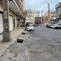 53متر پرتردد*سند تجاری*لوکیشن شلوغ