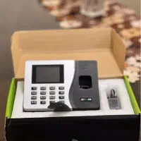 دستگاه حضور و غیاب