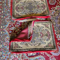 تعدادی پشتی قالیچه ای|پشتی|شیراز, ارم|دیوار