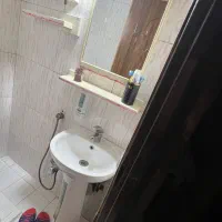 روشویی و شیرالات مربوط به خودش