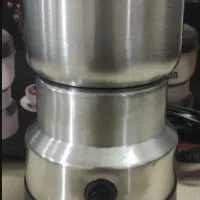 عتیقه آسیاب برقی 300وات برون آلمانی چهارتیغه خشک|کلکسیون اشیاء عتیقه|زاهدان, |دیوار